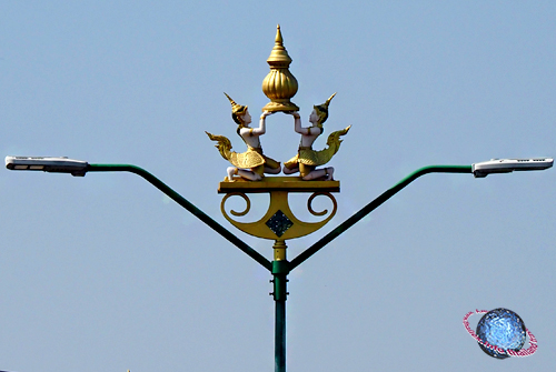 Kinnari with Koh Kret Pottery Street Lantern, Tambon Thah Saai, Amphur Meuang, Nonthaburi