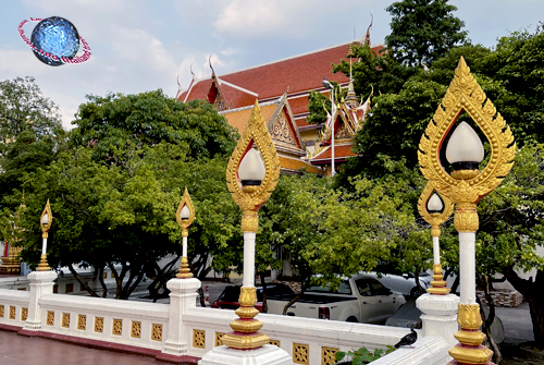 Kreuang Soong Street Lantern, Khwaeng Wang Burapha Phirom, Khet Phra Nakhon, Bangkok