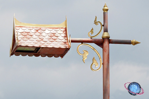 Reuan Thai Roof with Ngao Street Lantern, Tambon Sala Daeng, Amphur Bang Nam Priao, Chachoengsao