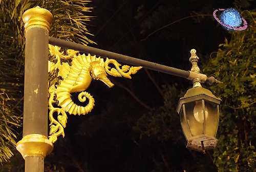 Sea Horse Street Lantern, Tambon Khlong Khut, Amphur Tha Mai, Chanthaburi