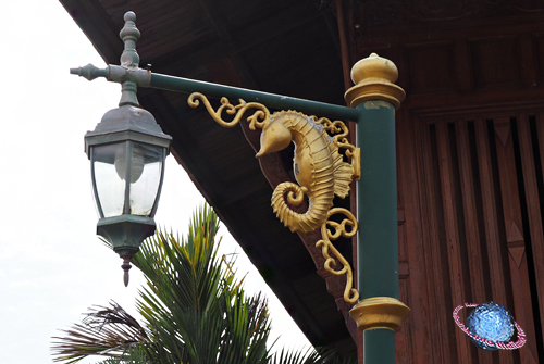 Sea Horse Street Lantern, Tambon Kram, Amphur Klaeng, Rayong