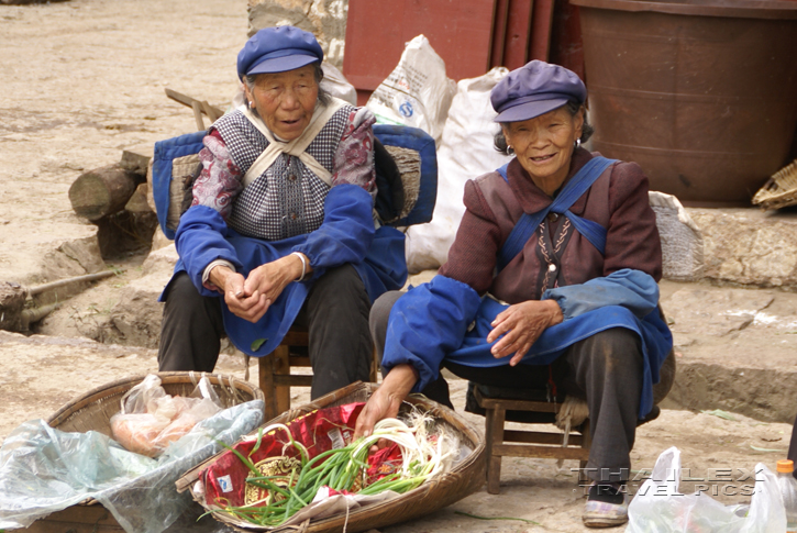 Naxi Women