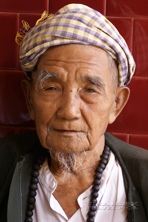 Old Burmese, Mandalay (Myanmar)