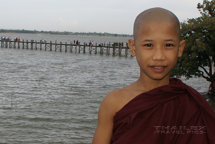 U Bein Bridge, Amarapura (Myanmar)