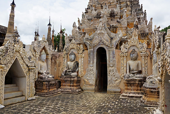 Burmese Pagoda, Sagar (Myanmar)