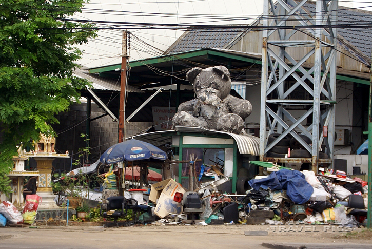 Scrap Dealer, Bangkok (Thailand)