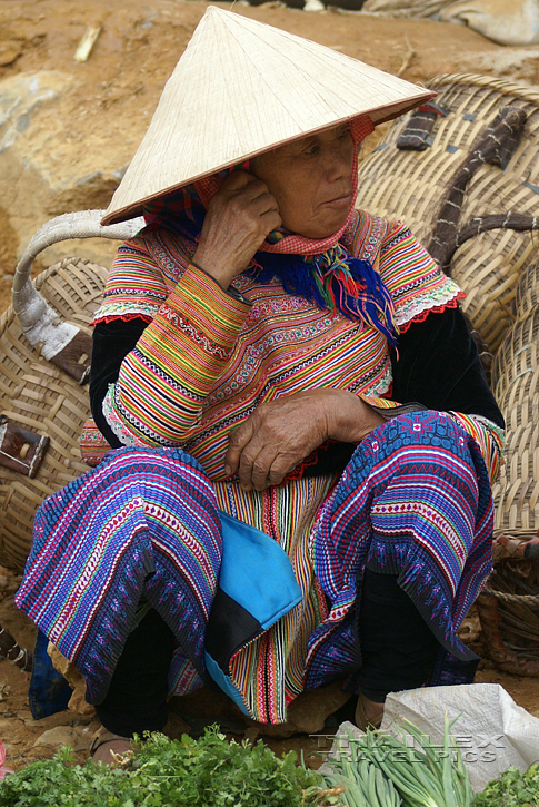 Flower Hmong Woman, Can Cau (Vietnam)